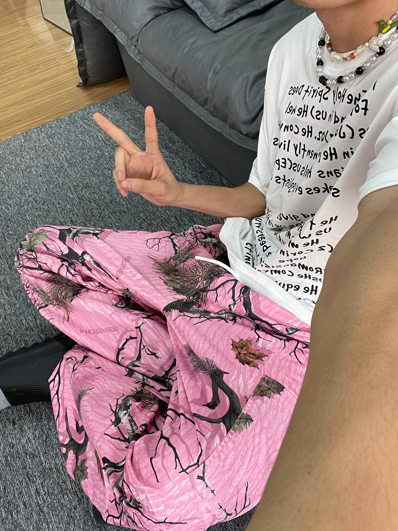 Pembe Dal Yaprak Desenli Pantolon
