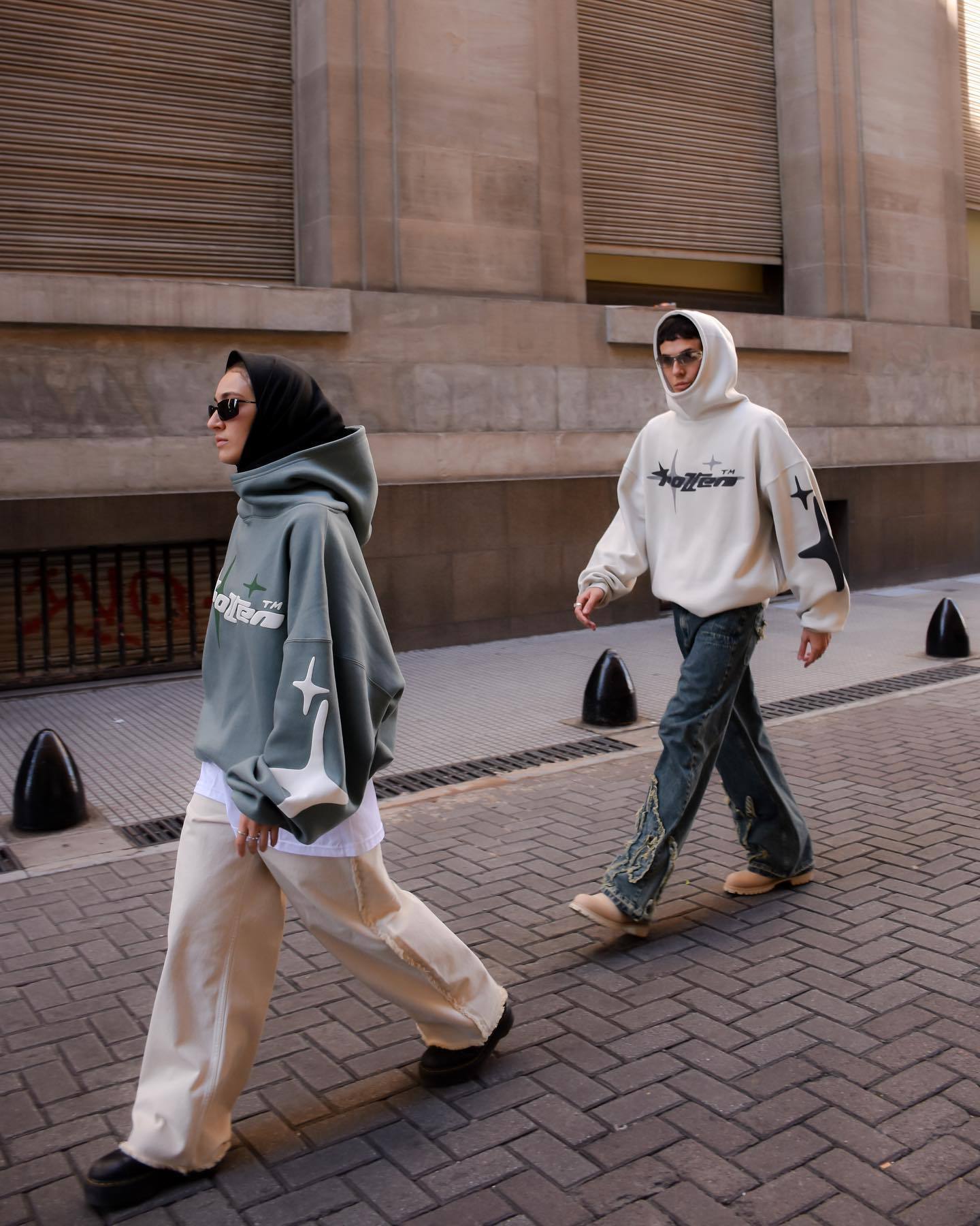 Y2K Galactic Flux Kapüşonlu Sweatshirt