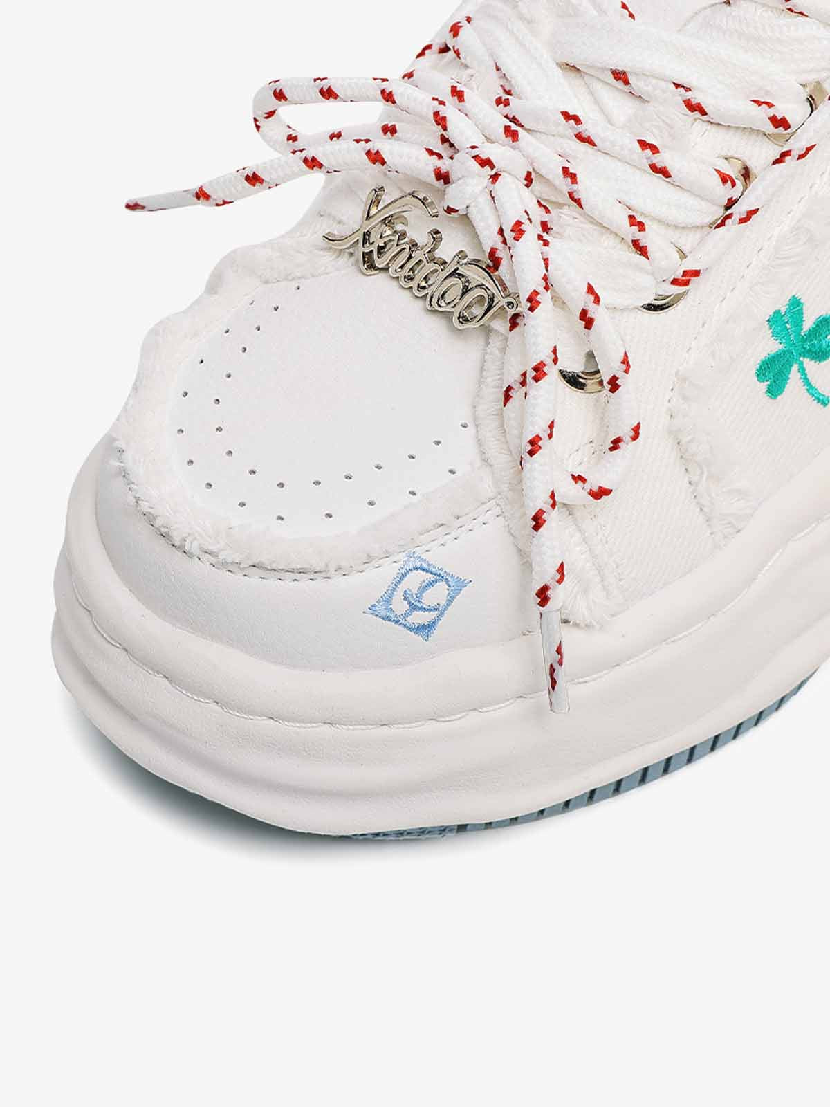 UrbanLaws Sokak Modası Frayed Denim Floral Embroidered Spor Ayakkabı