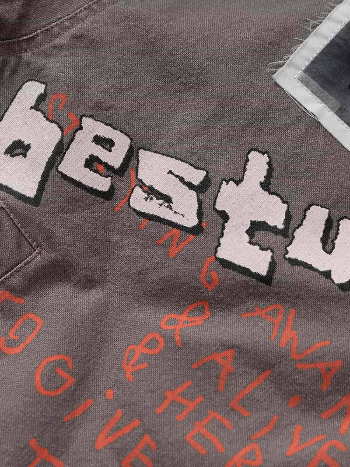 Graffiti Baskılı Şişme Ceket | Tasarımsal & Dik Yaka
