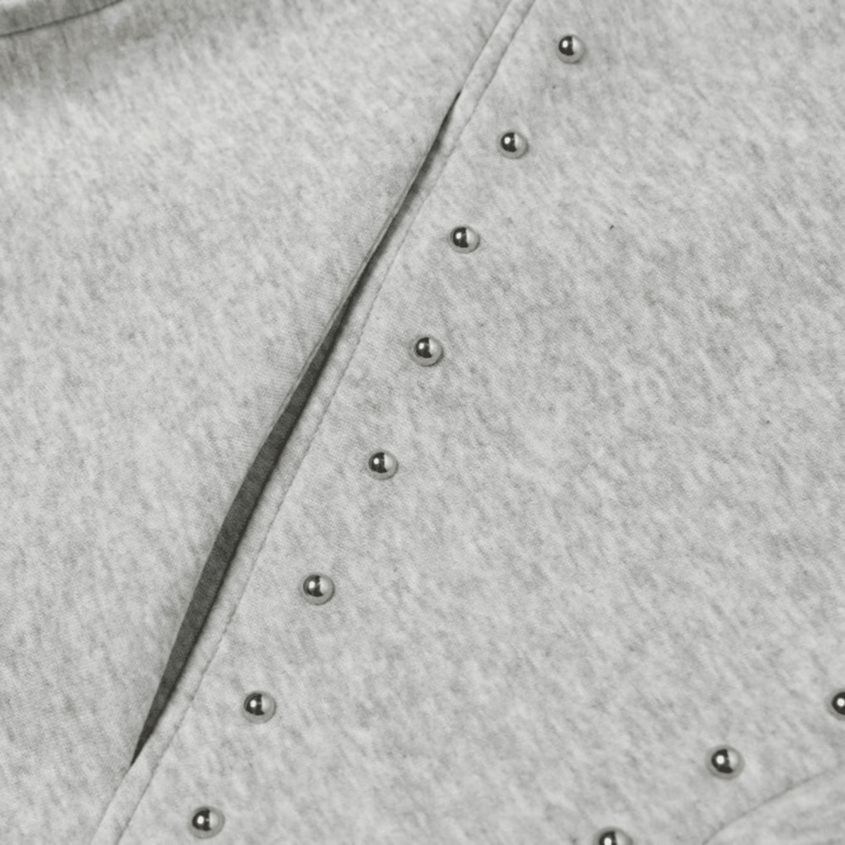 UrbanLaws Boncuk Detaylı “Cat Ear” Hoodie