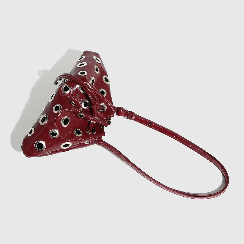 UrbanLaws Trendy Metal Halkalı Detaylı Çanta