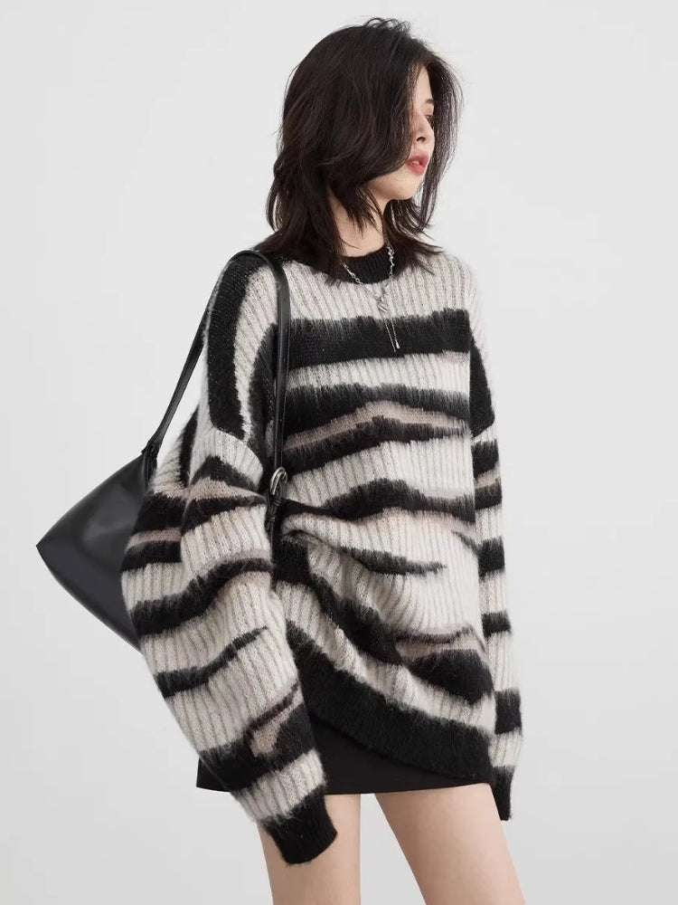 Zebra Desenli Triko Kazak