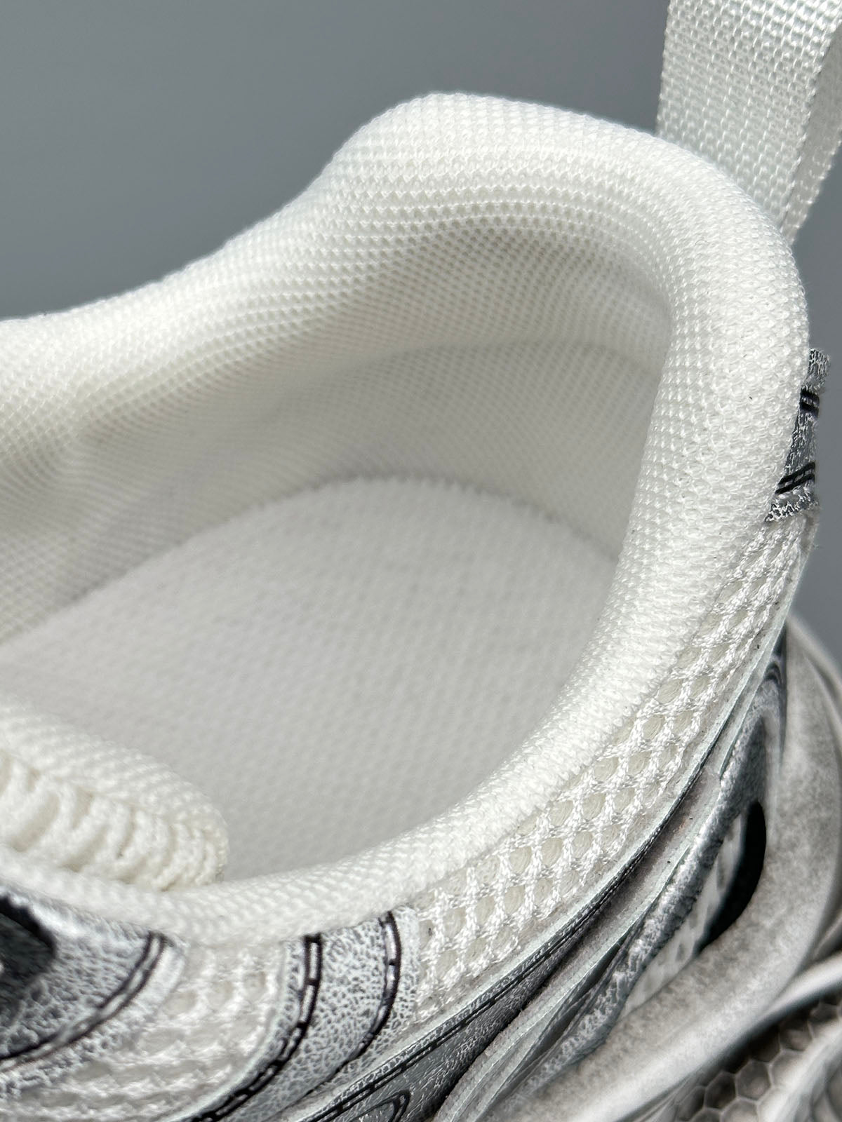 Kalın Tabanlı Nefes Alabilir Running Sneaker