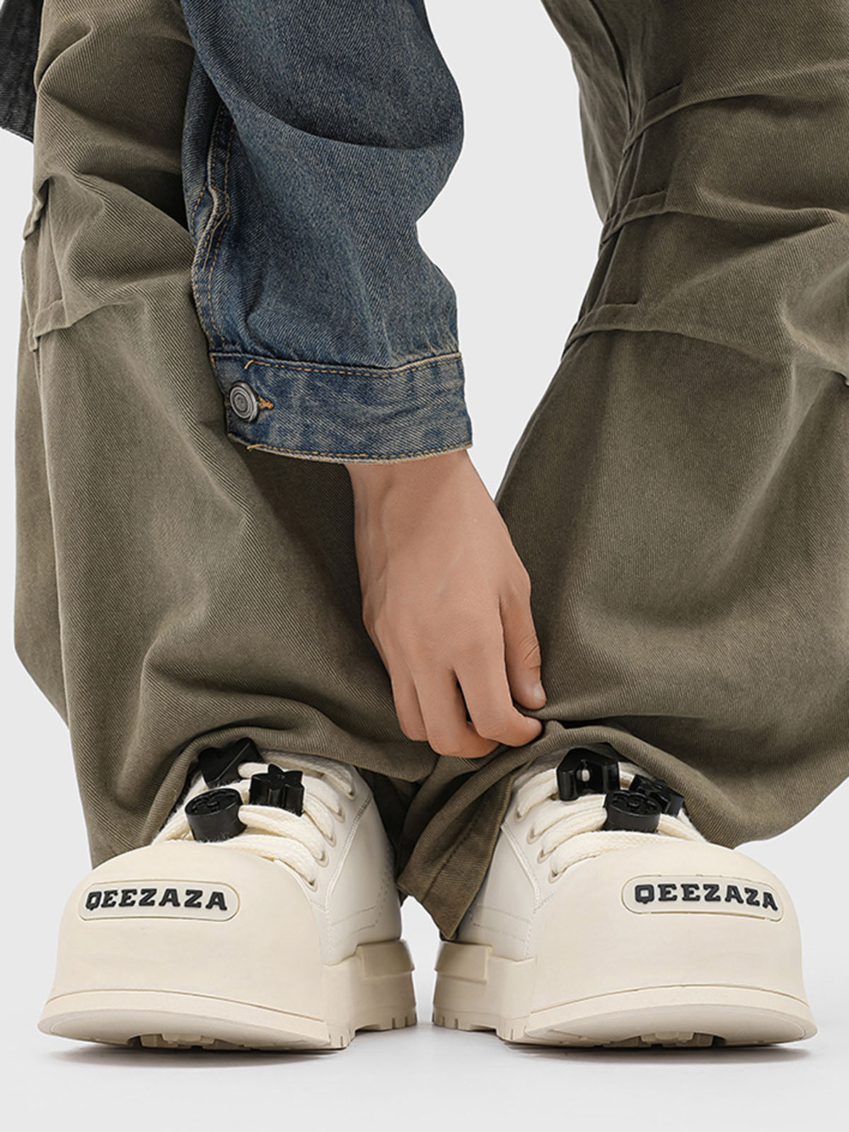 Özel Tasarım Monochrome Chunky Sneaker