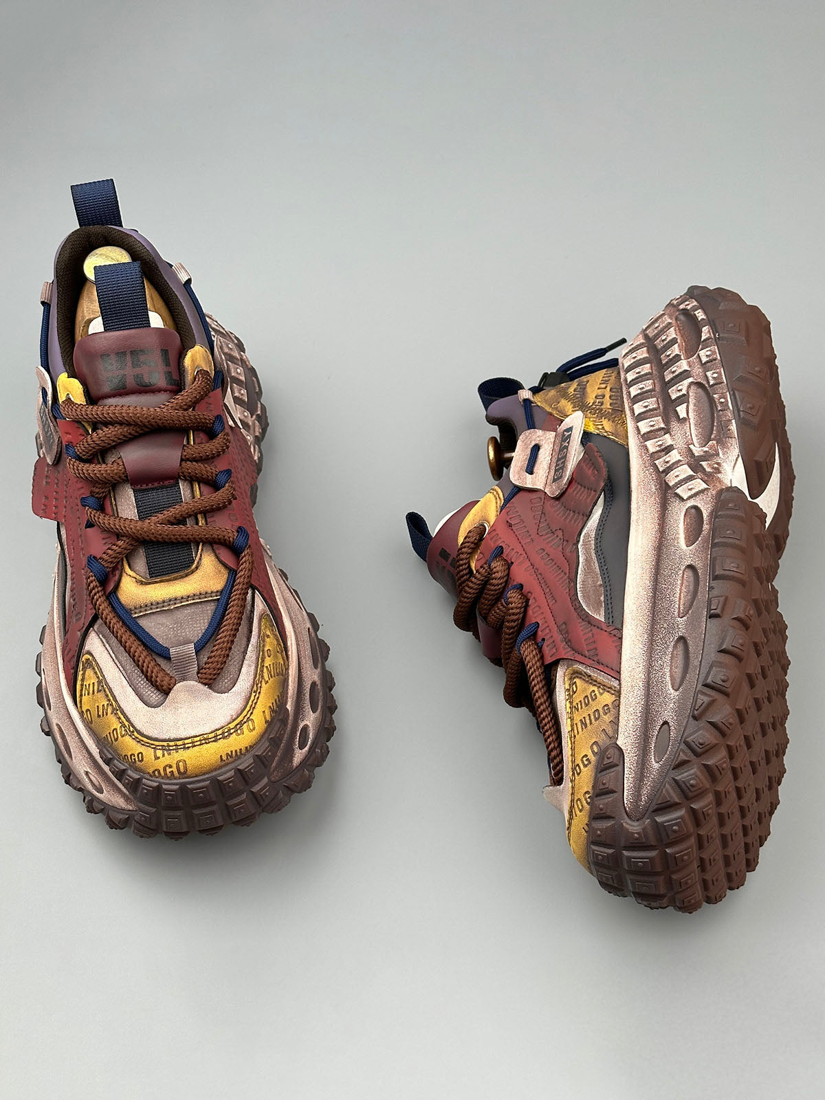 Özel Tasarım Letter İşlemeli Chunky Platform Sneaker